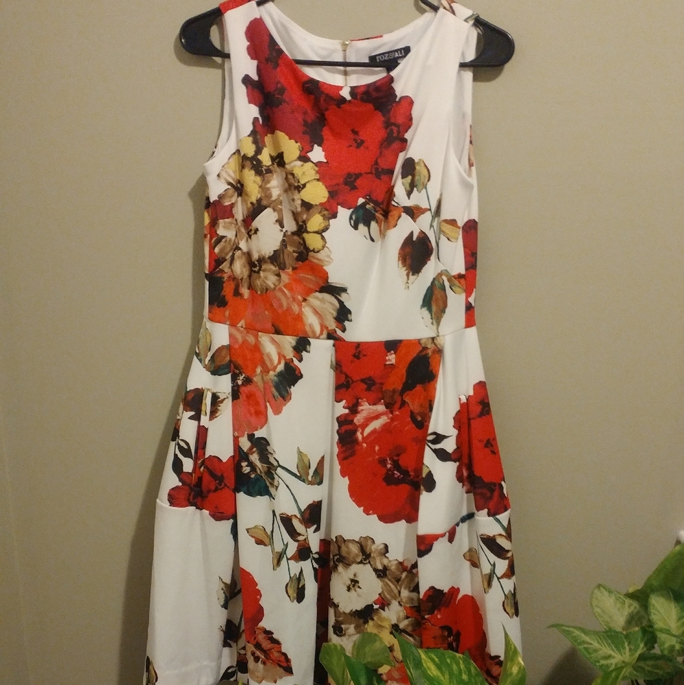 NEW! Roz & Ali Satin Dress